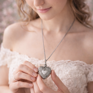 Collier médaillon message Argenté