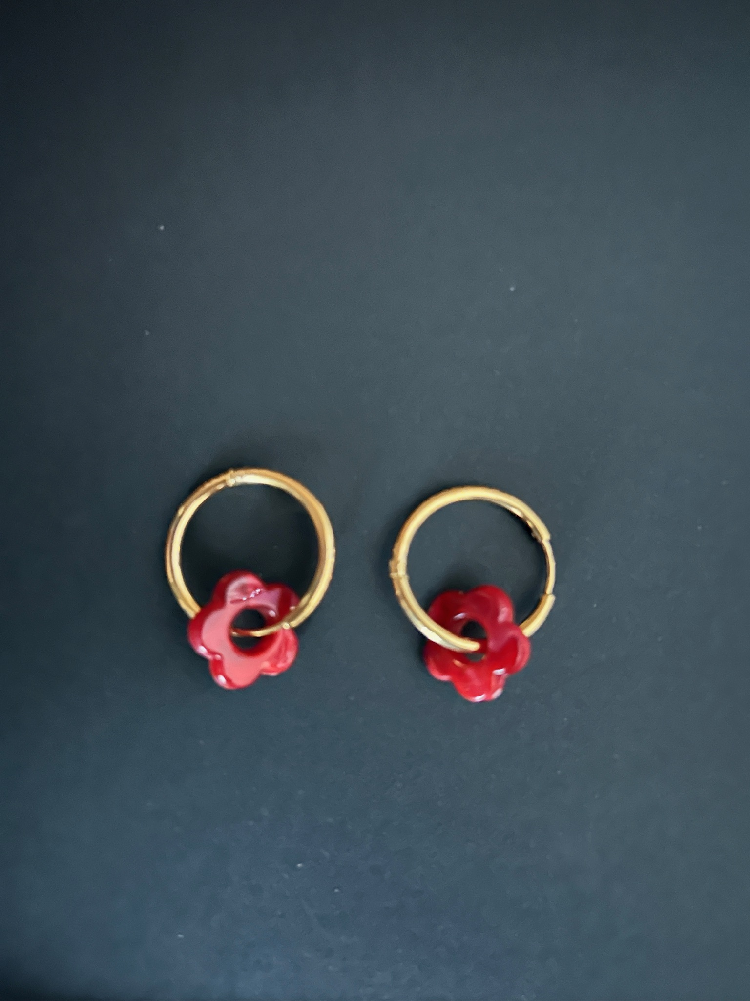 Boucles d’oreilles Nora rouge